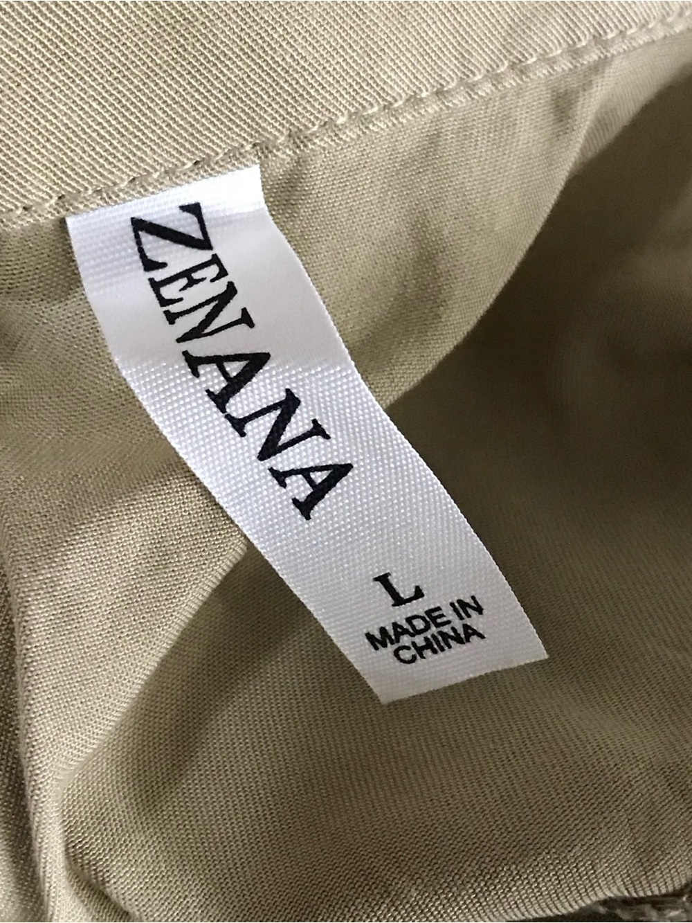 BN Zenana Sleeveless Lightweight Button Up - Picture 8 of 9